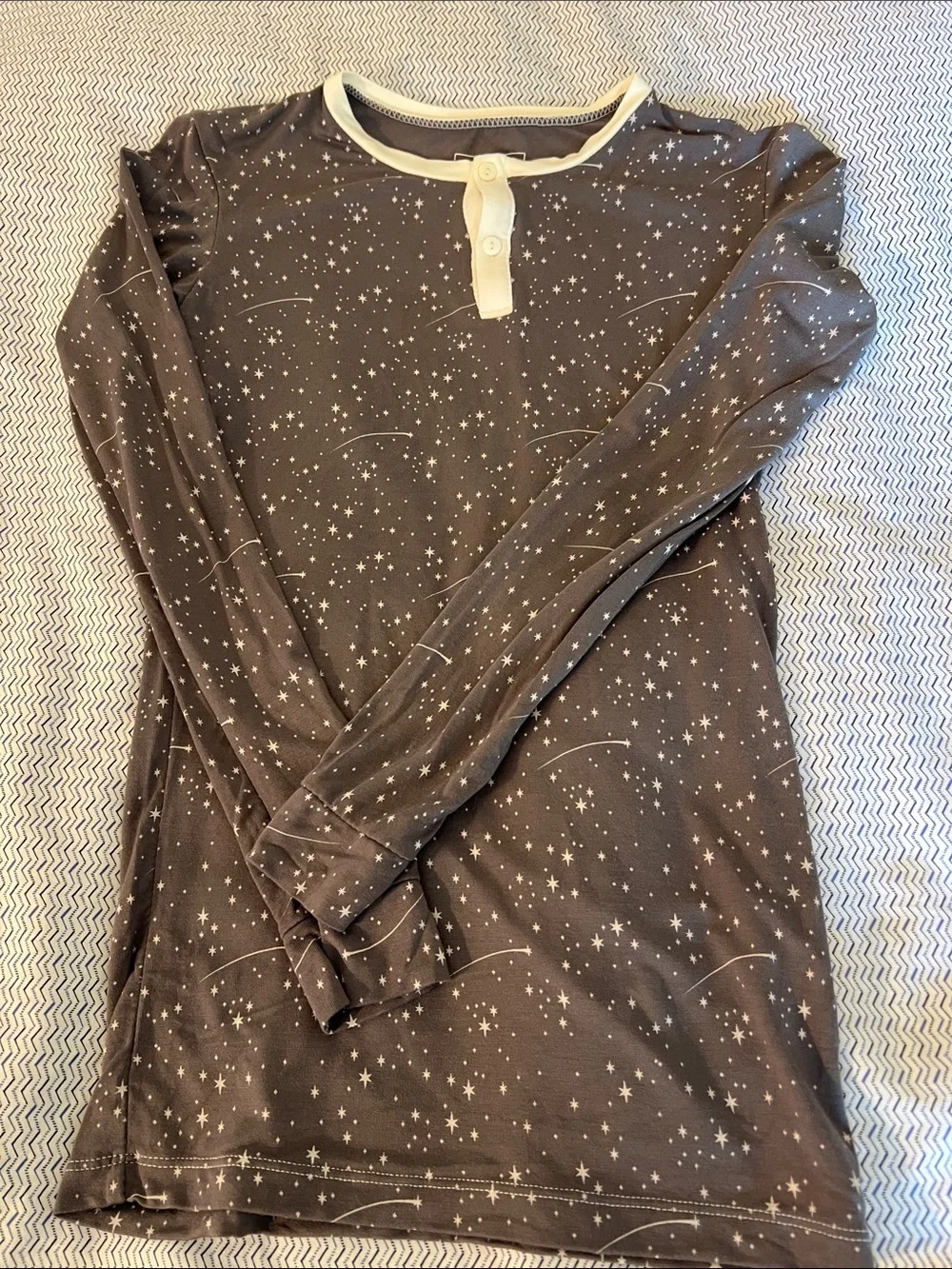Kickee Pants Gray Star Henley Pajama Set with Cream Trim